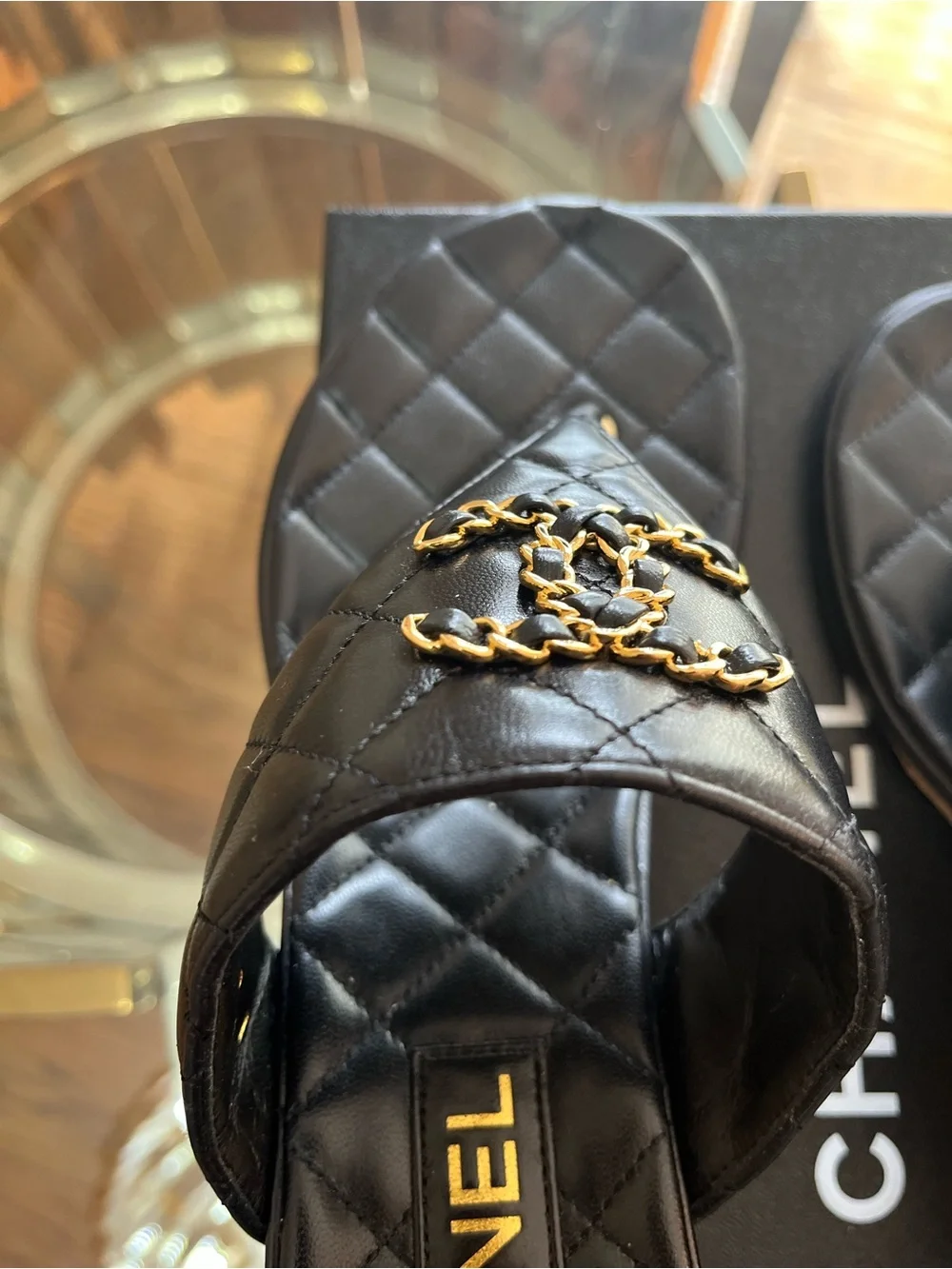 CHANEL Black Quilted Leather Thong Sandals with Gold Chain CC